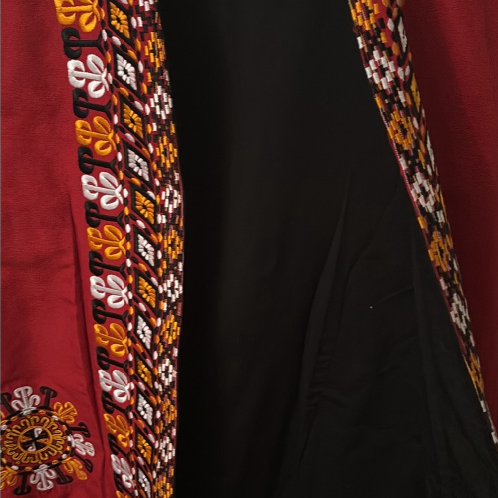 Vest - Picture 4 of 4